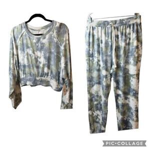NWT Teens/Juniors Blue/Green Tie Dye Crop Top & Lounge Pants Casual Set - XXL